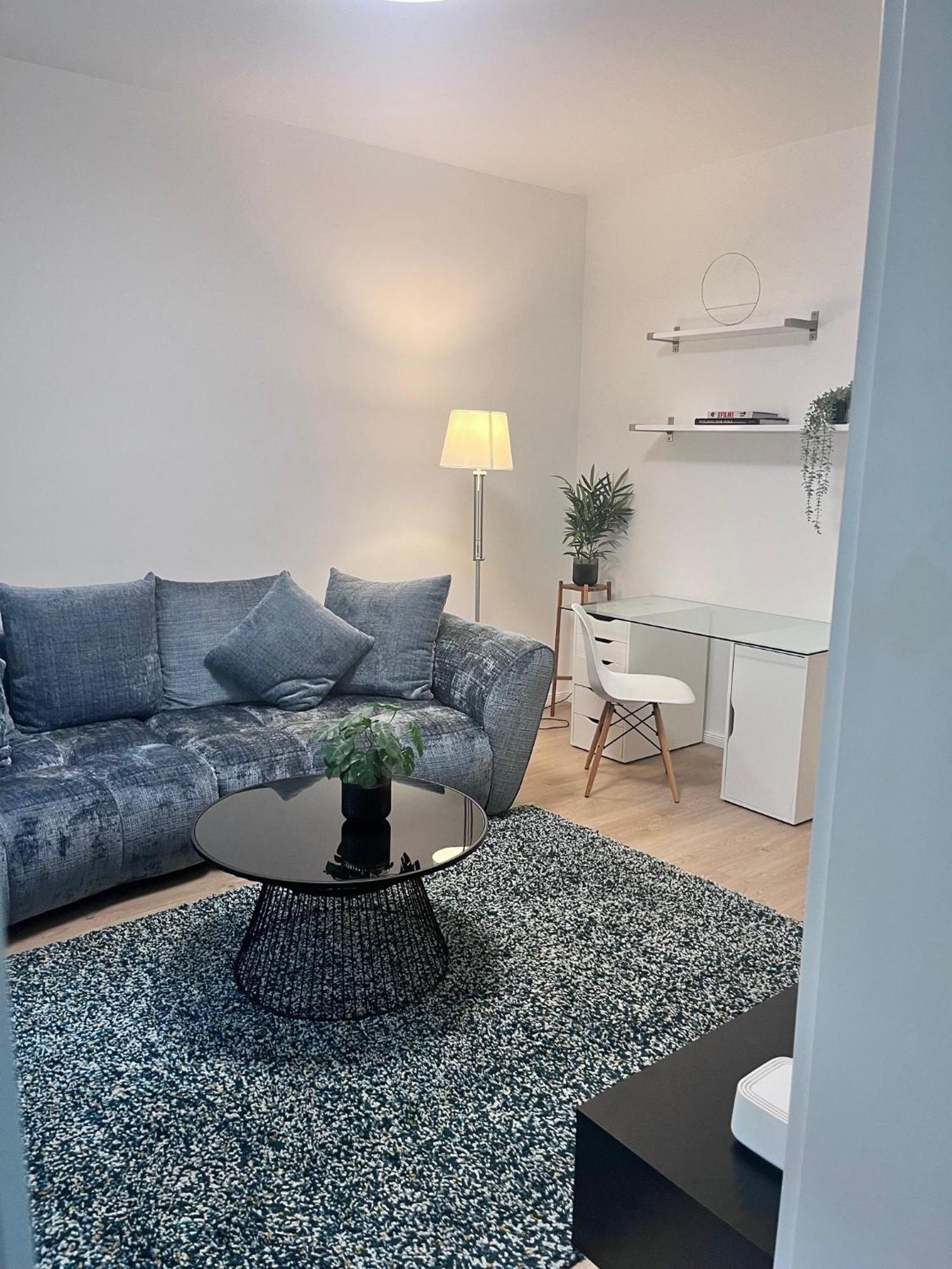Raum2Go - No1 Modernes Ruhiges 2-Schlafzimmer Apartment City & Park Wiesbaden Buitenkant foto